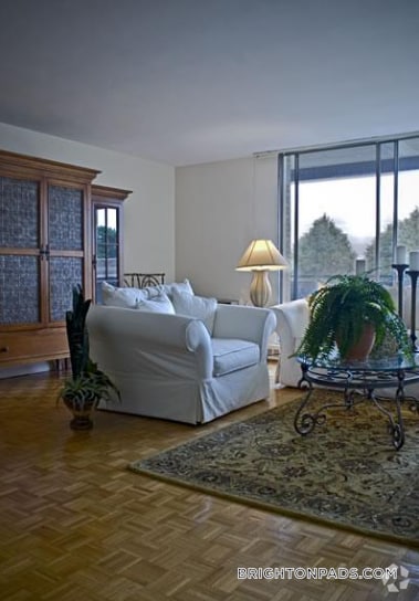 Building Photo - 125 Chiswick Rd Rental