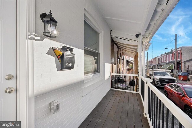 5133 Reno St