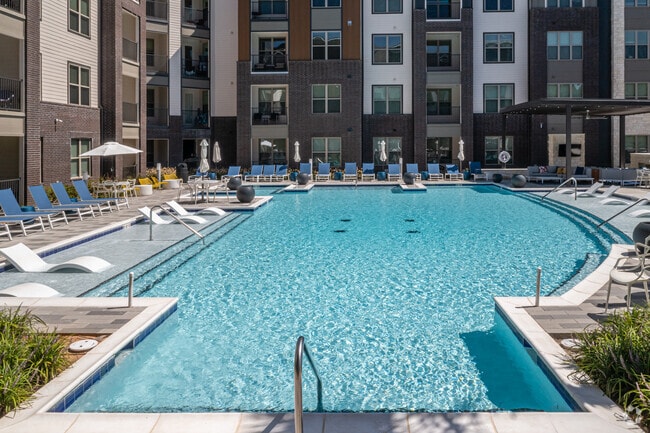 Resort Style Pool