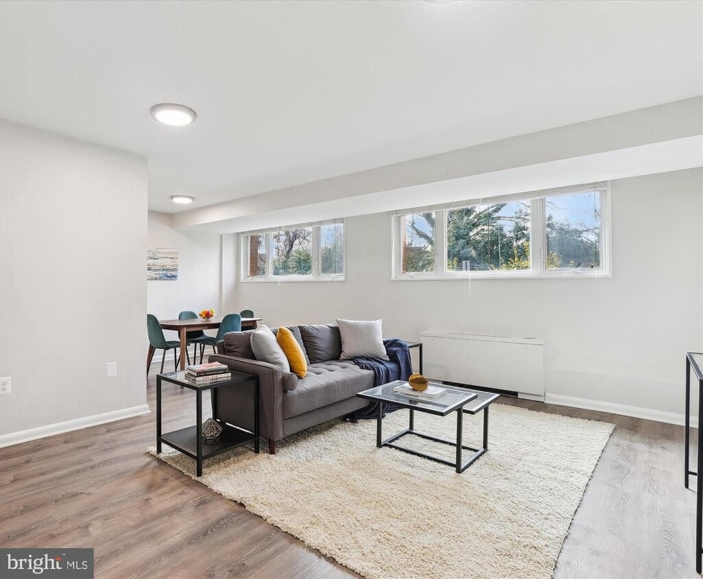 Photo - 2400 41st St NW (Washington, DC)