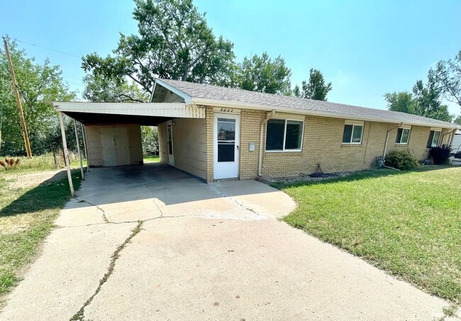 Building Photo - 5002-5004 South Iowa Avenue Unit 5002