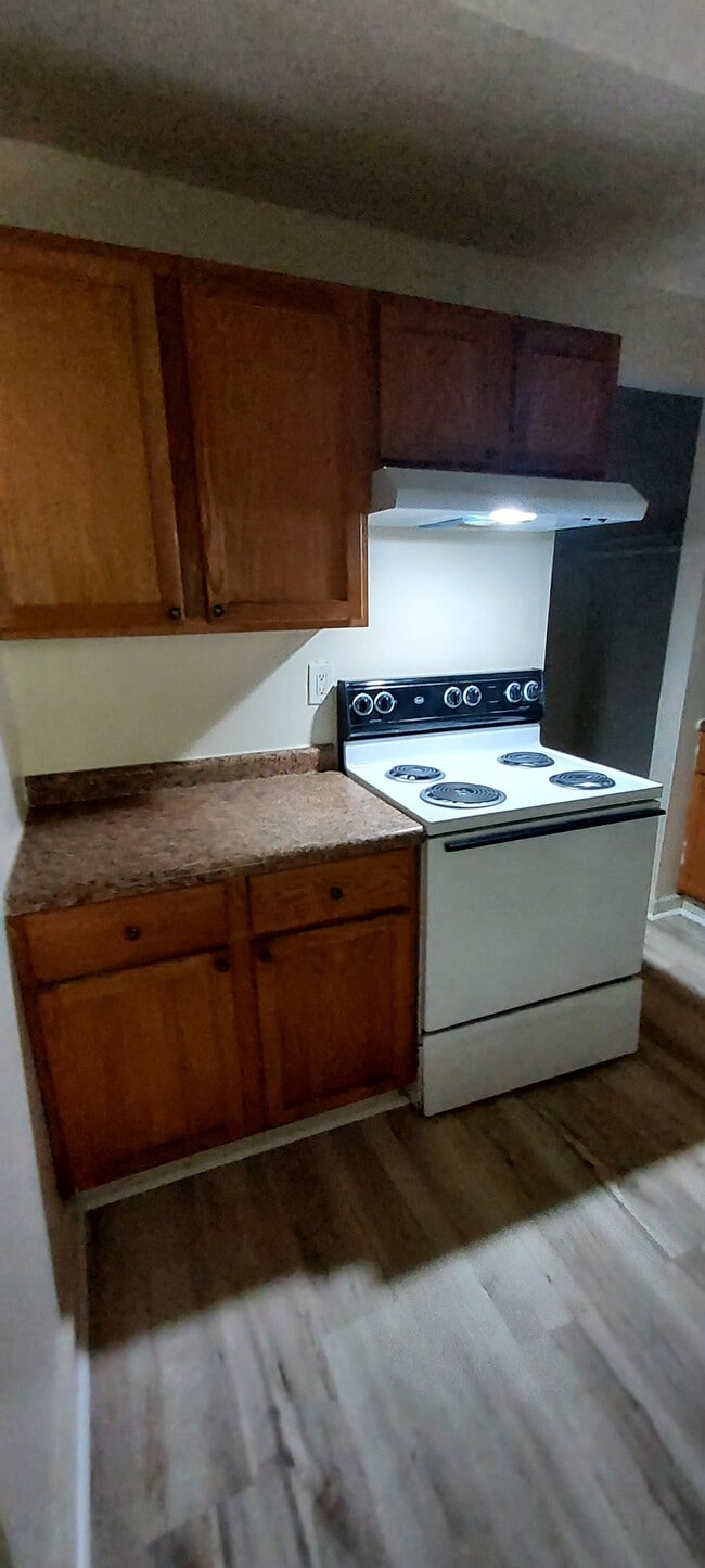 Photo - 2802 S Main St Unit #4