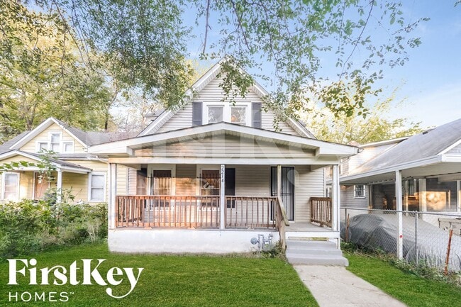 Building Photo - 2214 Quincy St