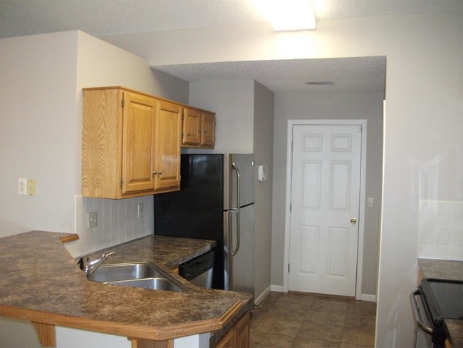 Photo - 1105 Walters Dr