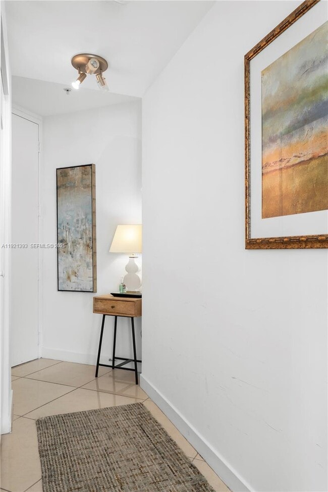 Photo - 1111 SW 1st Ave Unit 2925-N