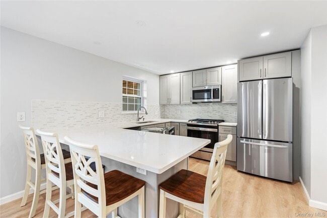 Photo - 5 Lakeview Ave