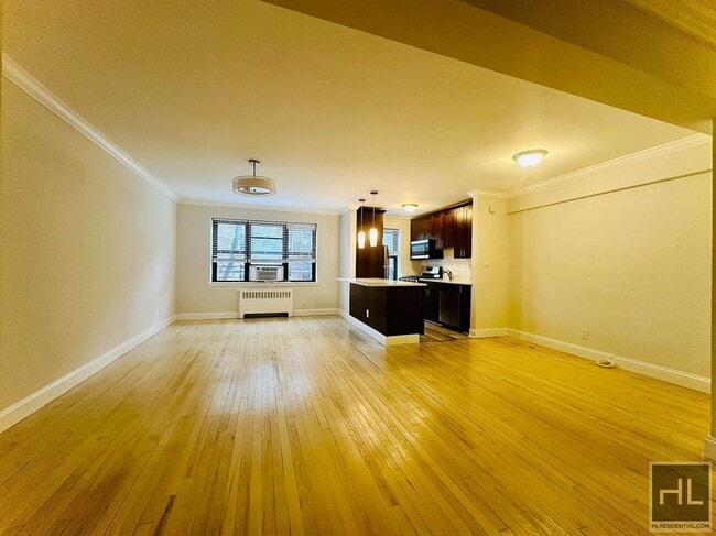 Photo - William Street