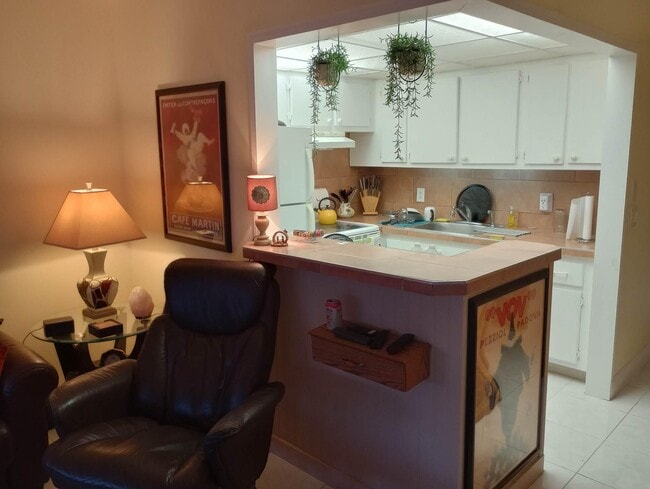 Building Photo - 59 Tilford C Unit 59 Rental