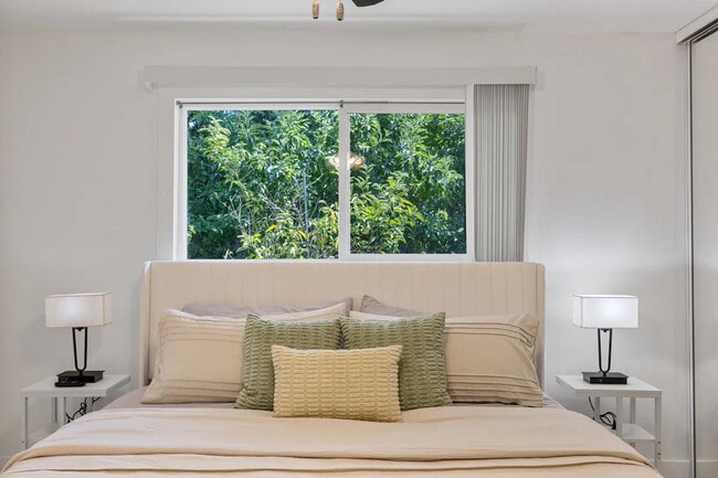 Photo - 398 Pinehurst Ave Unidad ID1310556P