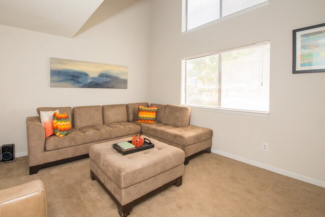 Sala de estar - Sage Pointe