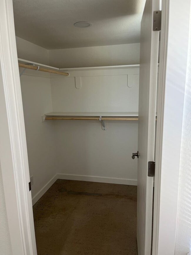 Photo - 6155 Foote Rd Unidad 6155 A Foote Rd