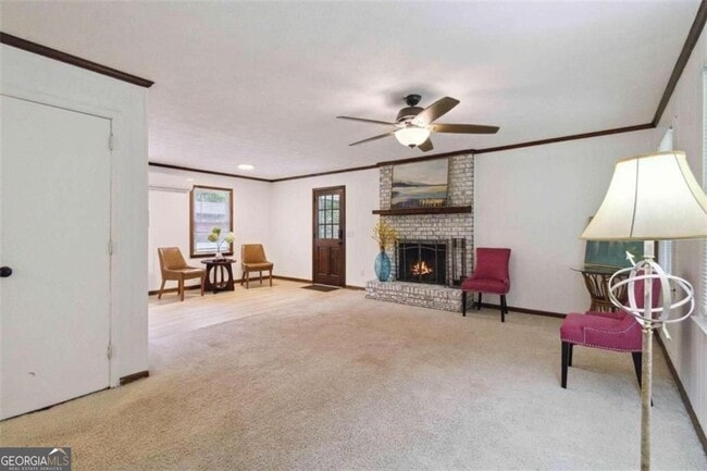 Photo - 3040 Land Rd