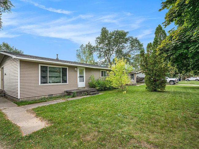 Photo - 2883 Princeton Dr Unit 2883