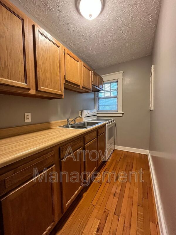 Photo - 1501 S 11th St Unit 1