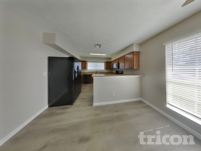 Photo - 14831 Waterside Dr