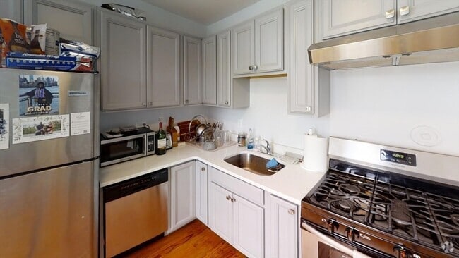Building Photo - 205 Harris St Unit #2 Rental