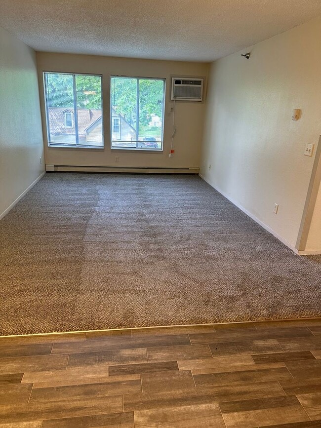 Photo - Three Bedroom Apartment Great Location! Unit LJ-104
