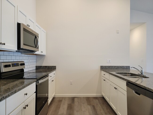 Photo - 4530 Commerce St Unit Apt 202