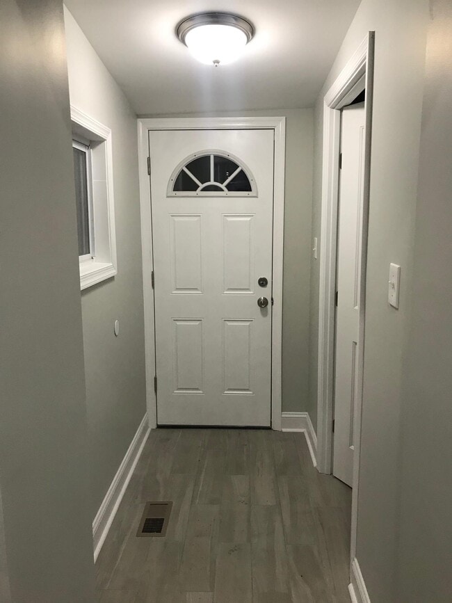 Photo - 3050 Aramingo Ave