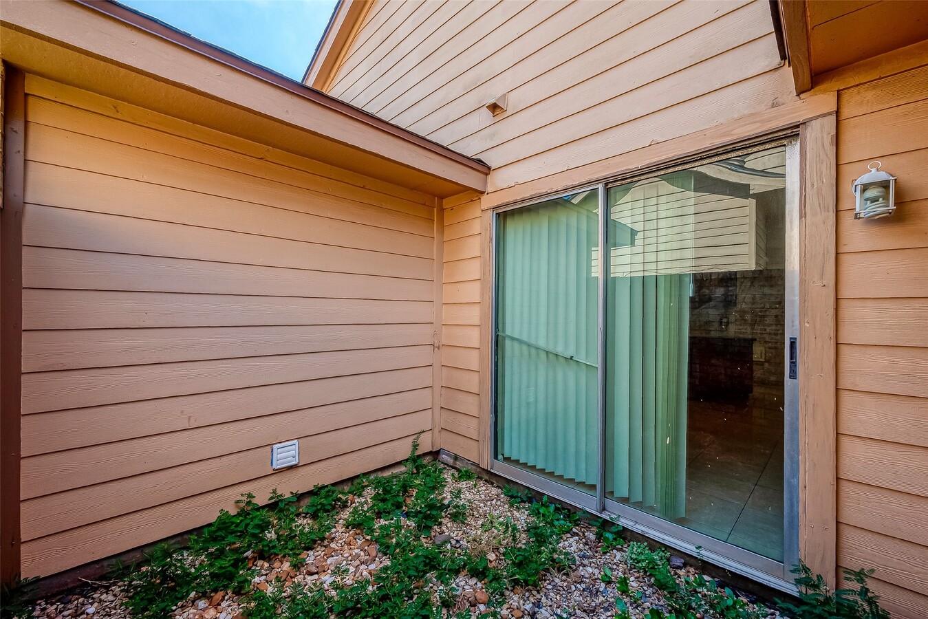 Photo - 1490 Hunters Park Dr