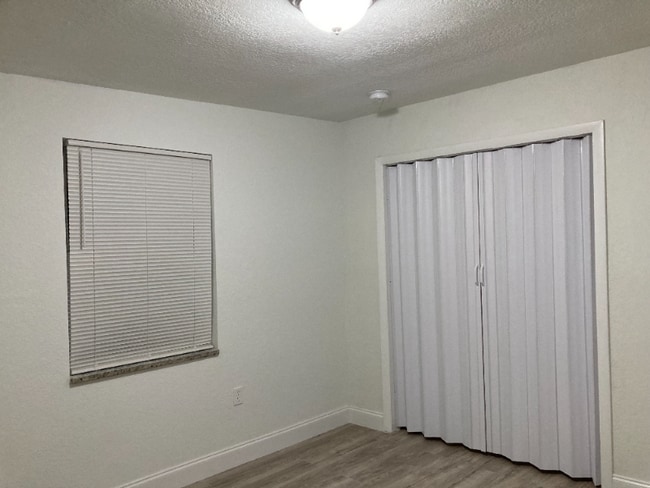 Photo - 4925 S 83rd St