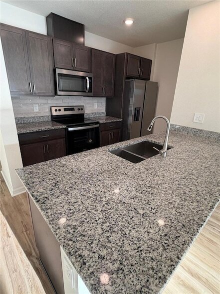 9305 Westside Hls Dr