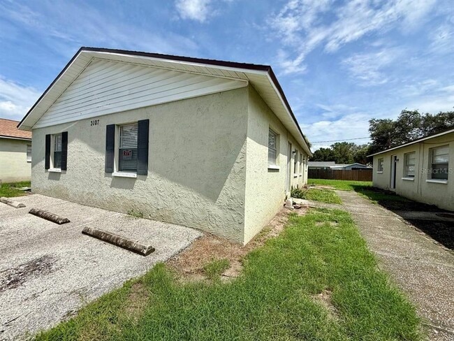 Building Photo - 3107 W Marcum St