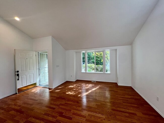 Photo - Remodeled Rambler with Lake Access