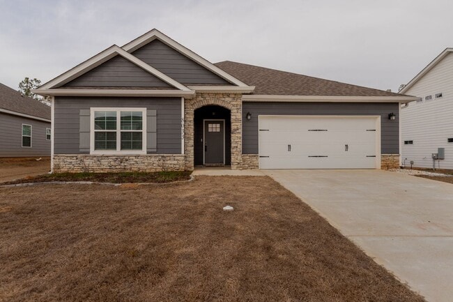 Building Photo - FOR RENT in MIDLAND! Available Now!