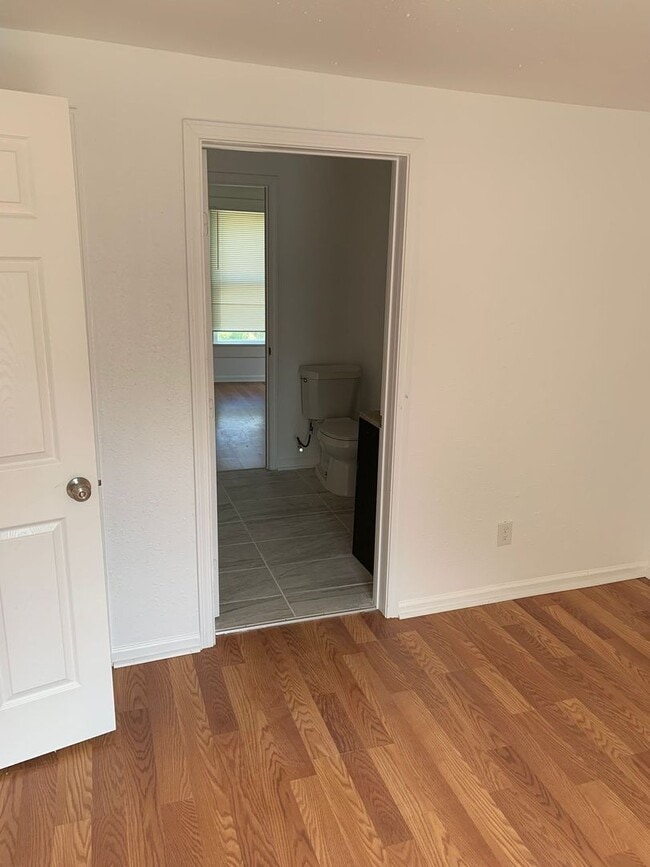 Photo - 2585 Orange Ave Unit 3