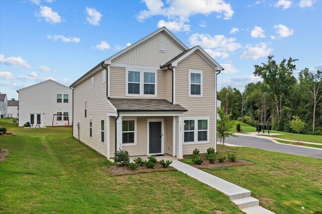 Photo - 502 Amhurst St SW