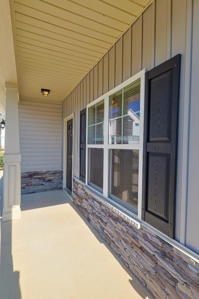 Photo - 1628 Mount Rainer Dr