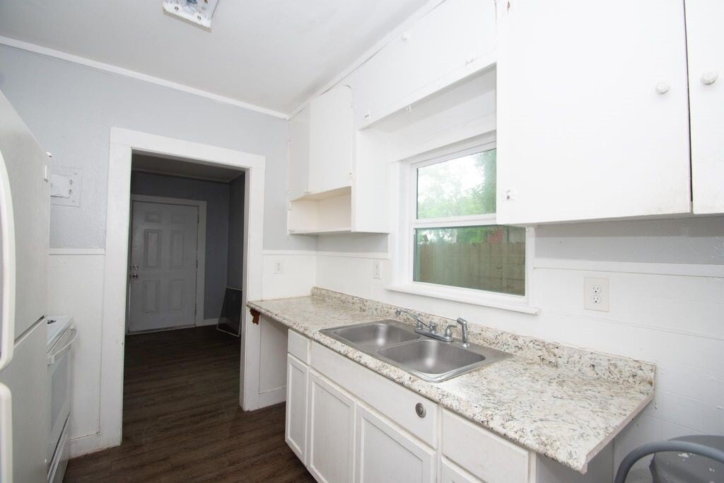 Photo - 713 W Willis St
