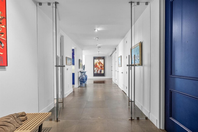 Photo - 715 Bayshore Dr Unidad 1004