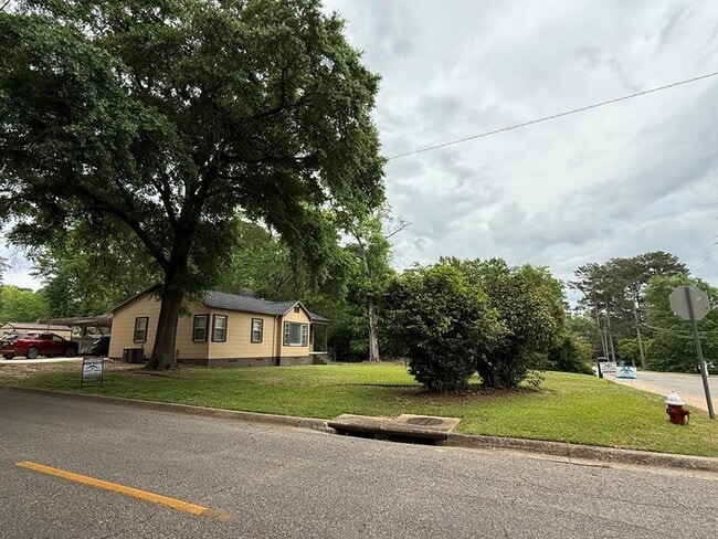 Photo - 510 Roosevelt Dr