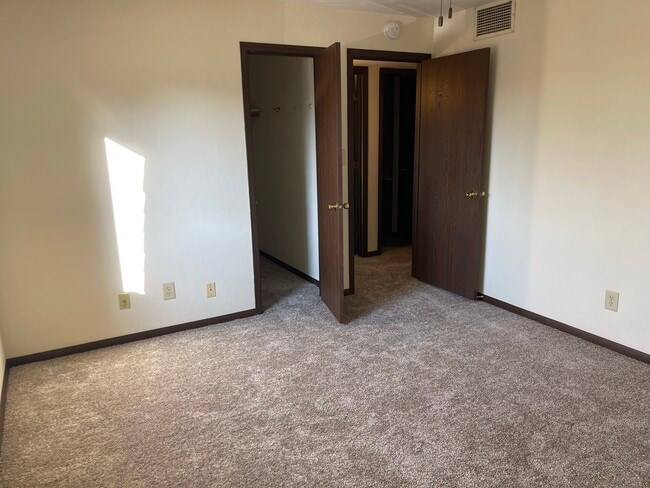 Photo - 1510 Northbrook Dr