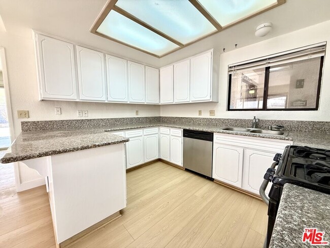 Photo - 27205 Avenida Quintana