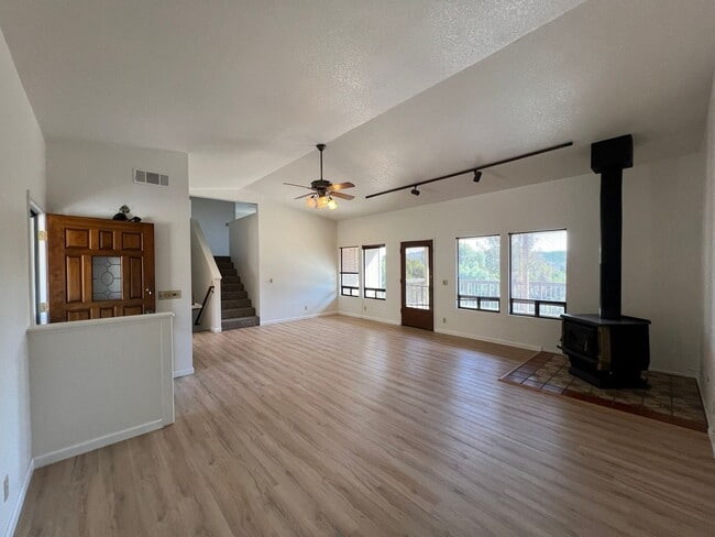Photo - 4617 San Anselmo Rd