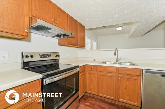 Photo - 7537 Kilbridge Dr