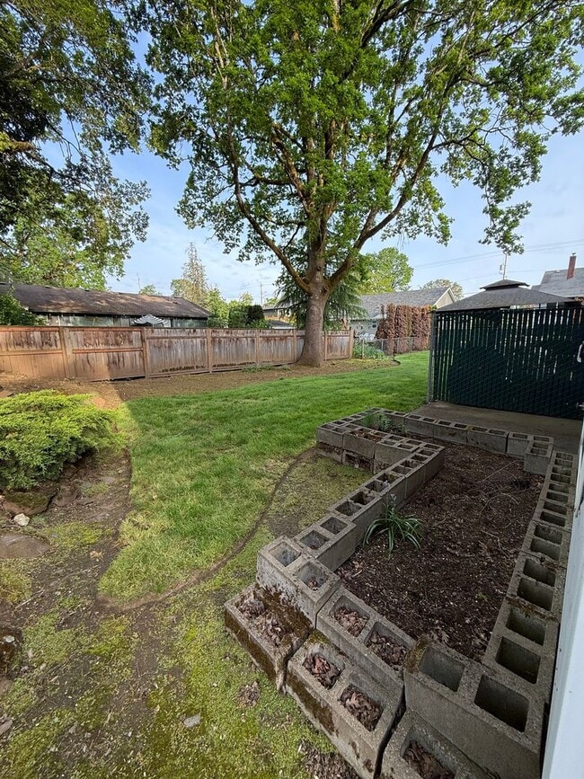 Photo - Great Condo next to a beautiful park!