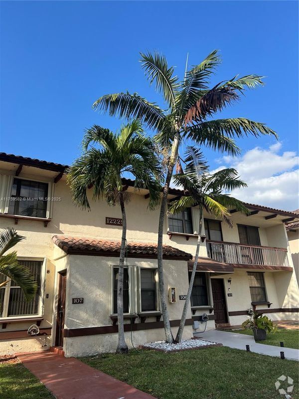 Building Photo - 12229 SW 16th Terrace Rental
