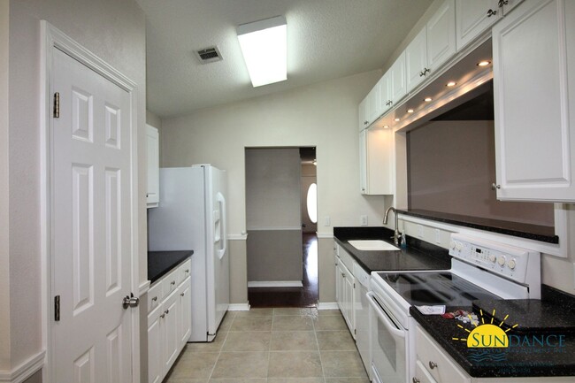 Photo - Gorgeous 3 Bedroom Home in Fort Walton Beach