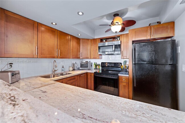 Photo - 3180 S Ocean Dr Unit 618