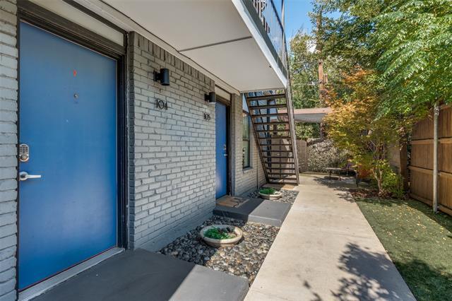 Building Photo - 3914 Bowser Ave Unit 104