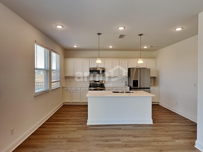 102 Wendell K Rd