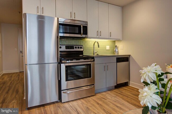 Photo - 42 S 15th St Apartment Unit 0B-1610