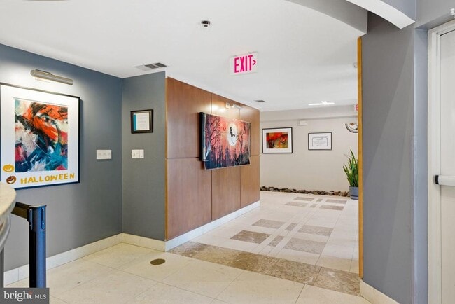 Photo - 2200 N Westmoreland St Unit 202