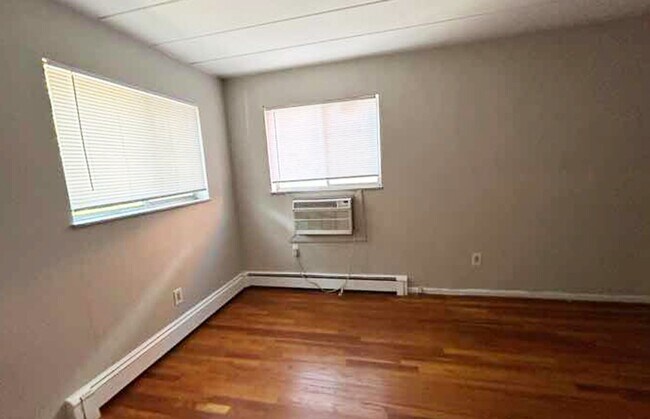 Photo - 539 Lowell Ave Unidad 539-05