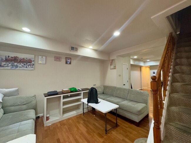 Photo - Charming 2 Bedroom/1.5 Bathroom Townhome in Highlandtown, MD!