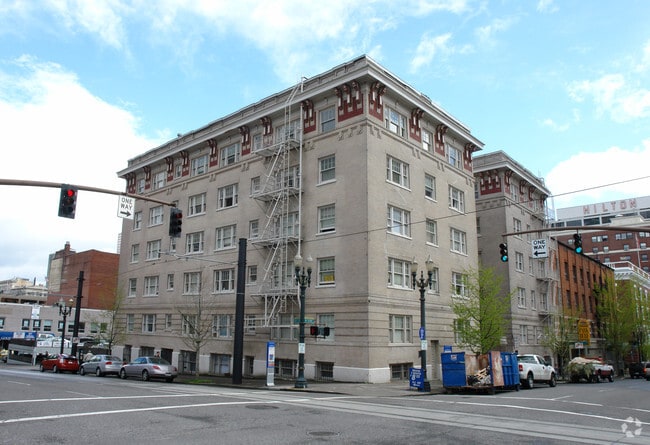 Building Photo - Fountain Place Apartments